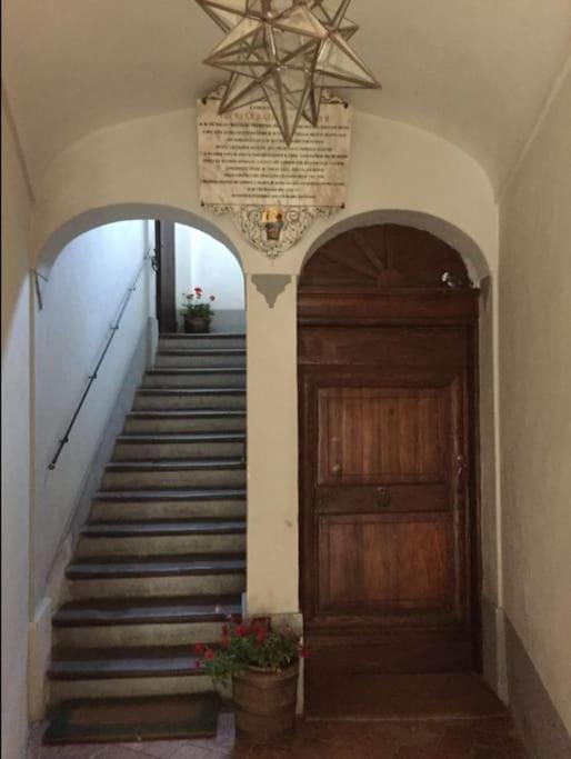 Zauber Im Turm - In Einem Der Schoensten Doerfer Монтемерано Екстер'єр фото